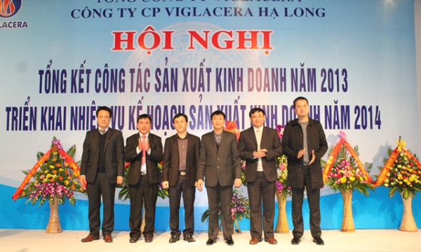 Công ty CP Viglacera Hạ Long tổ chức Hội nghị tổng kết công tác SXKD năm 2013 và triển khai nhiệm vụ KHSX KD năm 2014